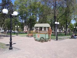 Підприємців, які продаватимуть каву та вуличну їжу в Чернігові, обиратимуть за конкурсом